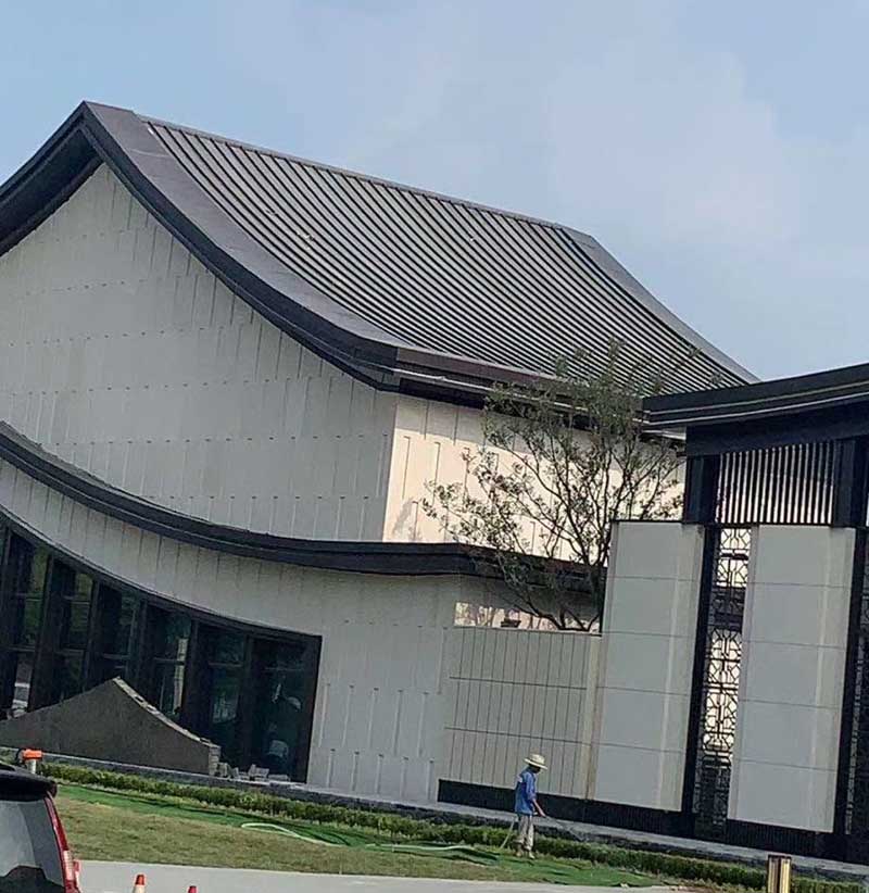 通化金属屋面板的常见类型有哪些？